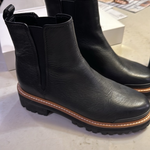 Marc Fisher Lug sole boot 6.5 - Picture 3 of 6